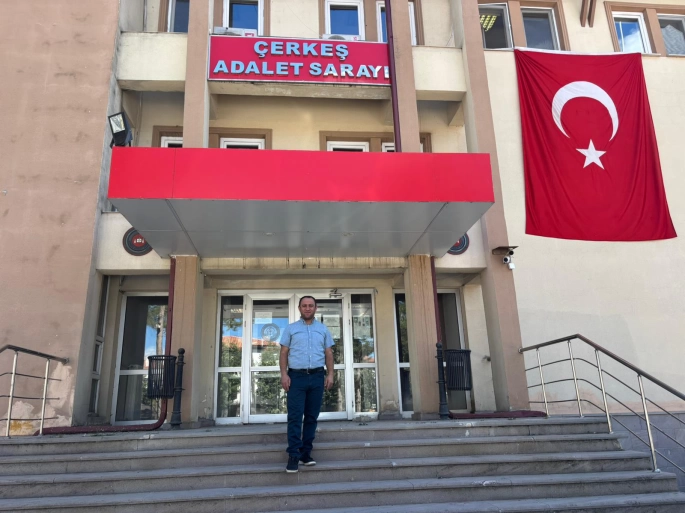 ÇERKEŞ'E ÇEYREK ASIR HİZMET EDEN MEMİŞ İLÇEDEN AYRILIYOR