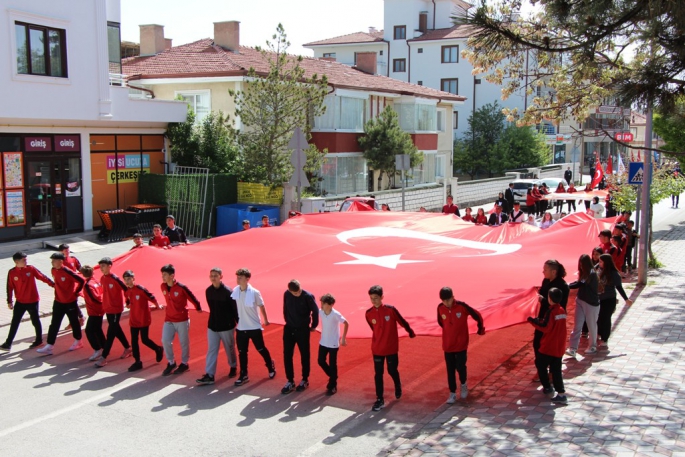 ÇERKEŞ'TE 19 MAYIS COŞKUSU