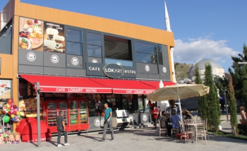 LOKART CAFE İSTANBUL'DA BÜYÜK İLGİ GÖRÜYOR