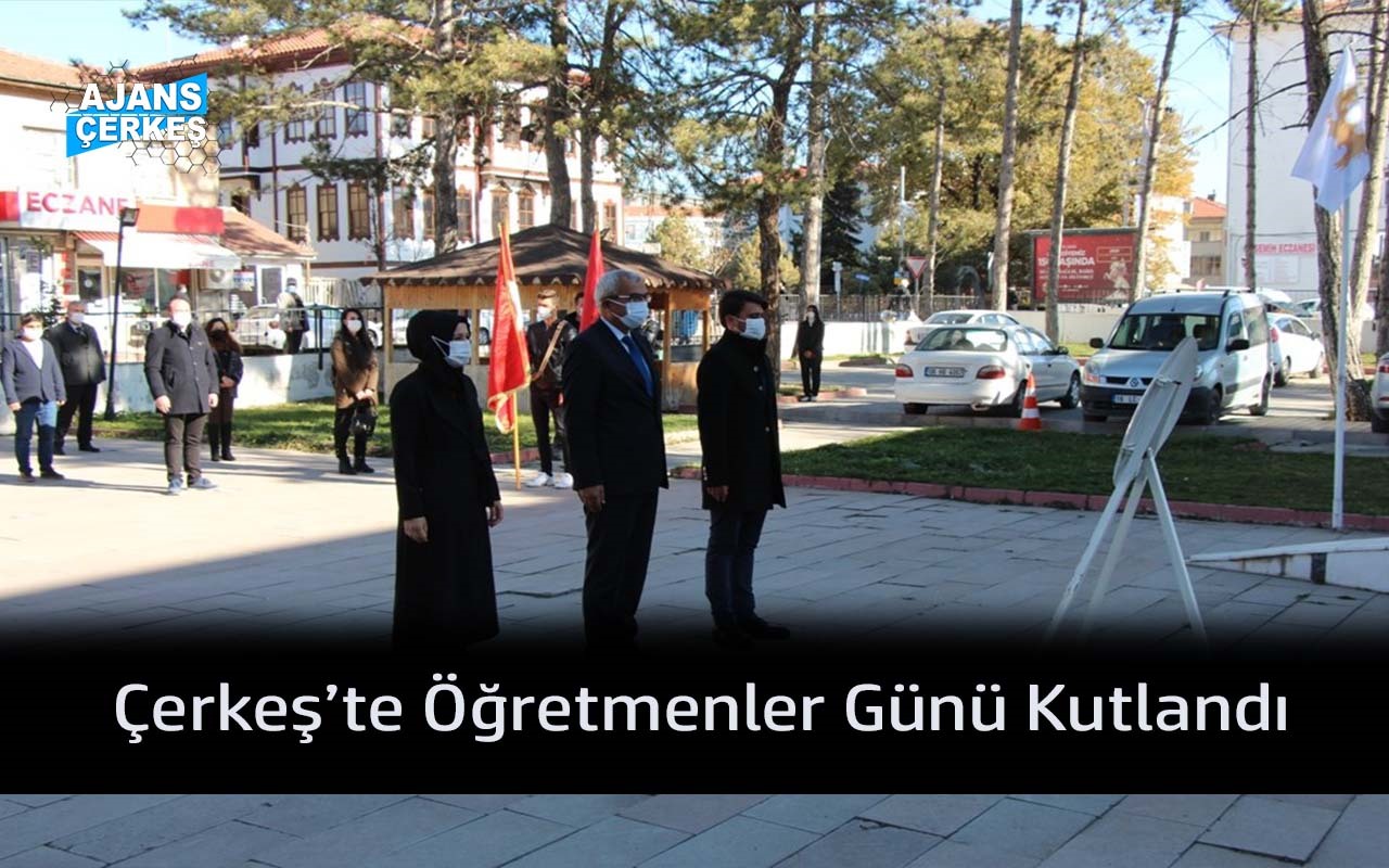 Öğretmenler Günü Törenle Kutlandı